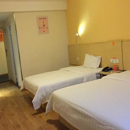 Jin Hui Hotel Guangzhou Bagian luar foto