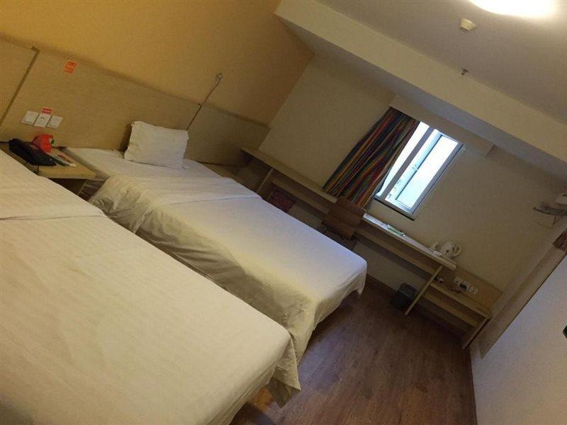 Jin Hui Hotel Guangzhou Bagian luar foto
